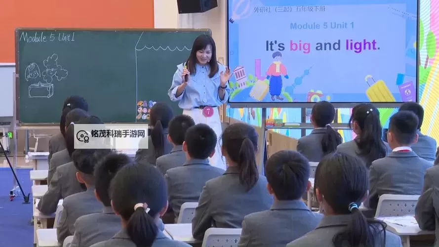 在语文课堂上插英语课代表的创新实践探索图1