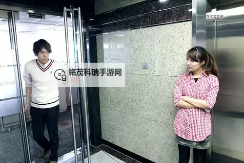 自拍 偷拍 亚洲 经典:回味那些令人难忘的影视瞬间图1