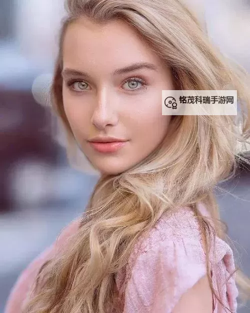 探索张人体艺术的魅力与表现力图1