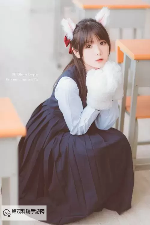 畅享宠物乐趣：初犬在线带你开启宠物养成新体验图1