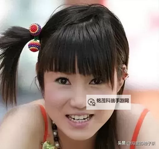 张筱雨《魅惑》：展现诱惑之美的艺术魅力图1