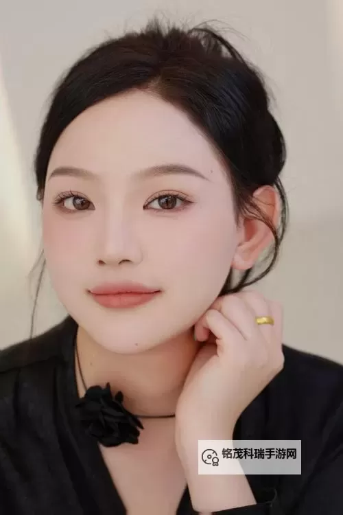 轻松打造清新自然妆容：实用自然妆视频教程欣赏图1