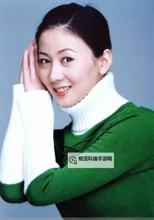 探索魅力与韵味：中年人体艺术的真谛图1