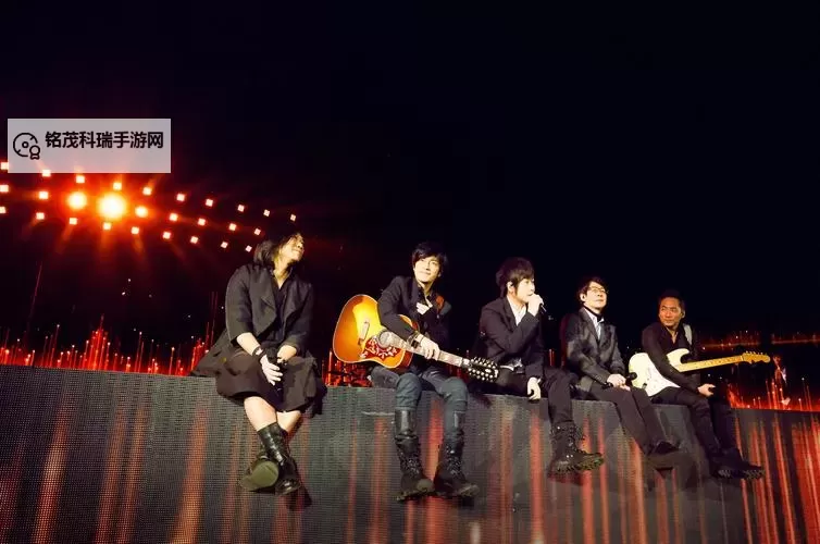 激情五月天四房播：点燃青春热潮的精彩现场图1