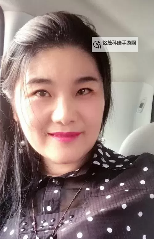 丁香婷婷九月:初秋的温柔与芳香图1