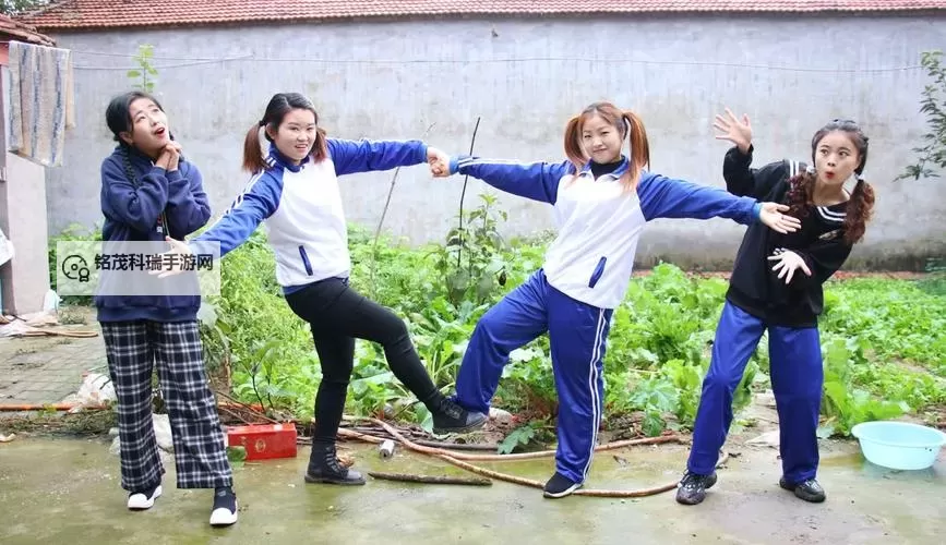 回到小时候干回去 在线：寻找童年时光的美好回忆图1