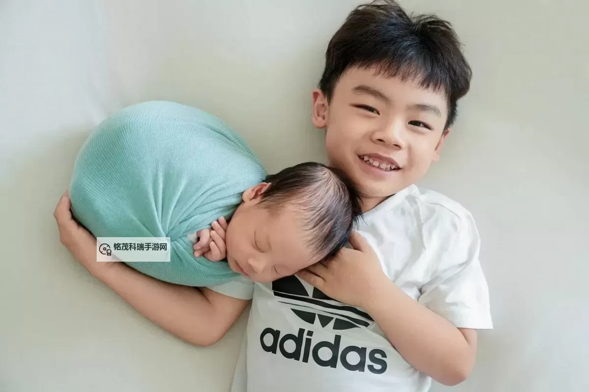 有谁和自己的儿子同过房：那些复杂而难以启齿的家庭关系图1