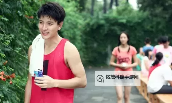 回味无穷：那些令人难忘的瞬间——最美的时光综艺回顾图1