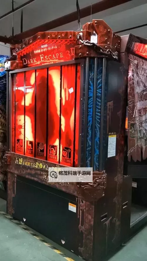 在逃生游戏里花式挨草桃子灯：奇趣挑战与你共度刺激时光图1