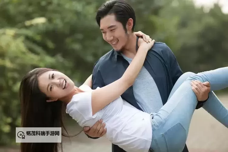 欲望之都真诚交友：在喧嚣的城市里寻找彼此的真心图1