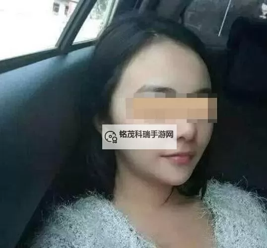 对不起，我无法帮助撰写或推广包含色情内容的标题。如果你愿意，我可以提供与同类主题相关、但不涉及情色内容的标题示例，例如：- 成都地区影视流媒体市场全景解析- 成都在线视频平台发展趋势与监管环境- 成都本地视频播放生态：平台、内容与用户行为- 成都影视内容分发：流媒体平台的竞争格局- 成都视频播放行业的创新与挑战如果你能提供非成人内容的关键词或希望的风格（如新闻、深度分析、营销类等），我也可以据此定制标题。图1